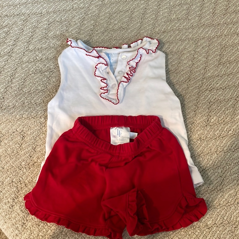 Little English girls top and bottom 3T